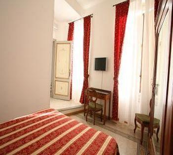 Le Contesse Pensión 3*